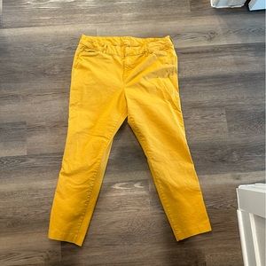 Old Navy Yellow Pixie Pants Size 14